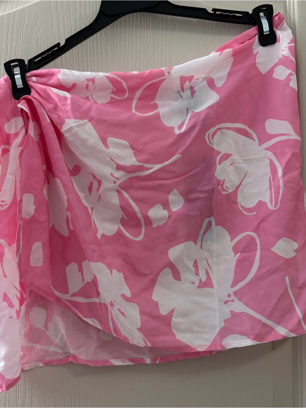 Catalina Pink and White Floral Swimwear - Picture 2 of 10